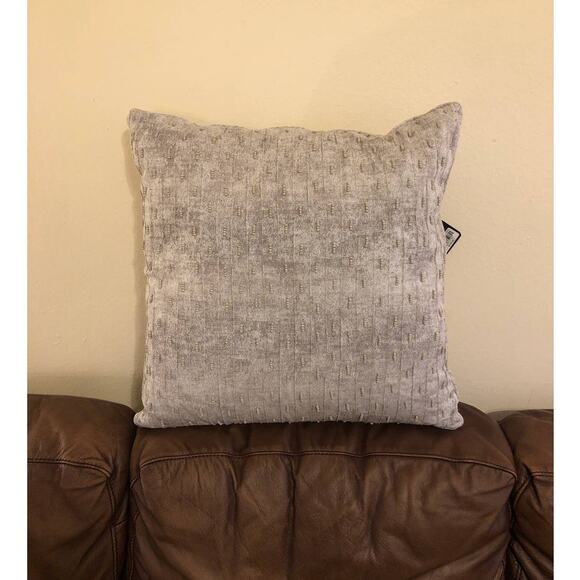 Hotel Collection Eclipse 20 Sq. Decorative Pillow - Picture 2 of 4